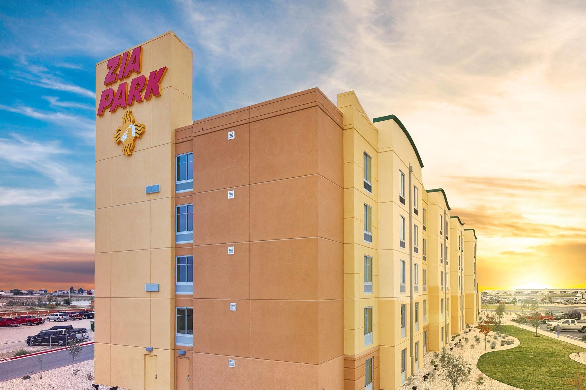 Zia Park Casino, Hotel, & Racetrack Hobbs Bagian luar foto